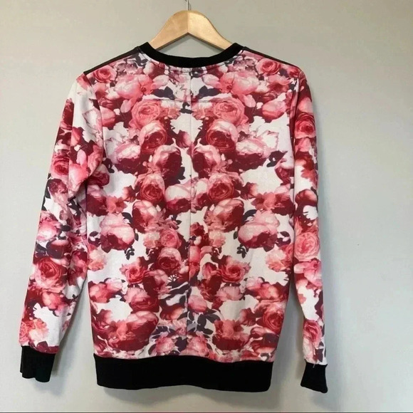 Givenchy Floral Print Crew  Neck Sweater Roses Peonies - Picture 5 of 6